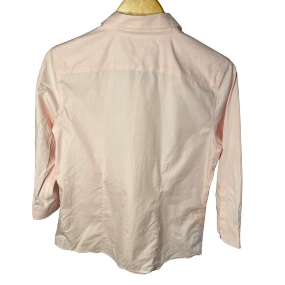 L.L. Bean Light Pink Fitted 3/4 Sleeve Button Front Wrinkle Resist Top Sz M - Picture 2 of 10